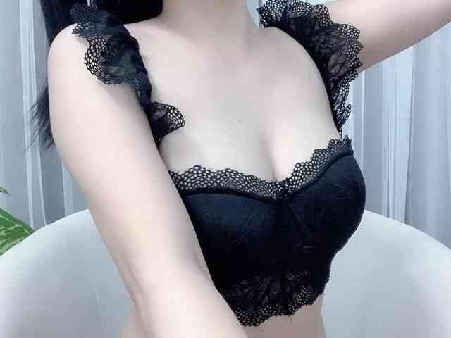 MieChan webcam