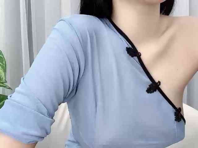 MieChan webcam