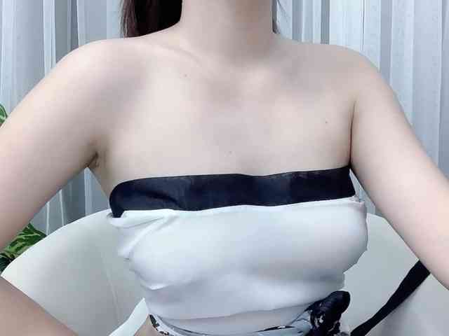 MieChan webcam