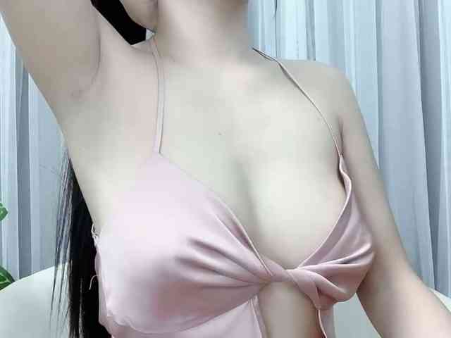 MieChan webcam