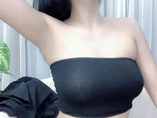 MieChan webcam