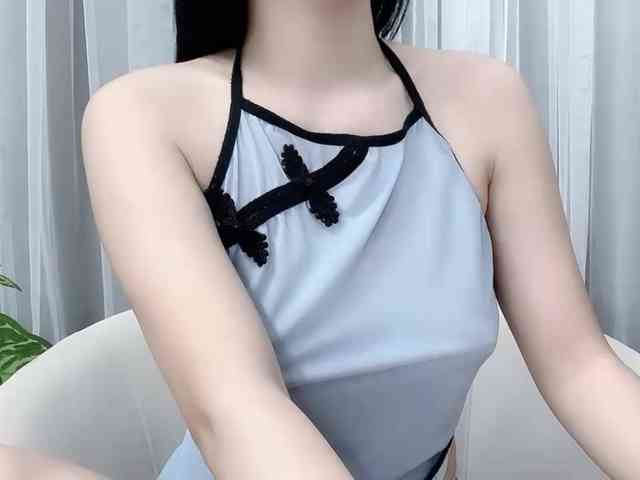MieChan webcam