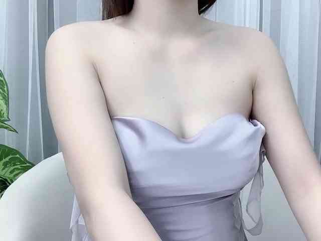 MieChan webcam