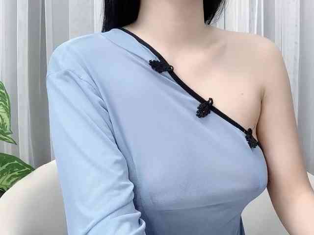 MieChan webcam