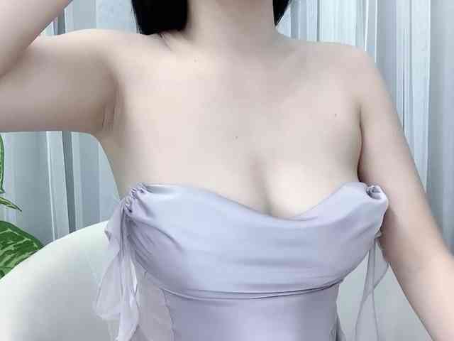 MieChan webcam