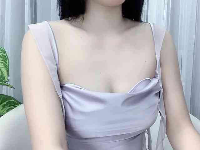 MieChan webcam