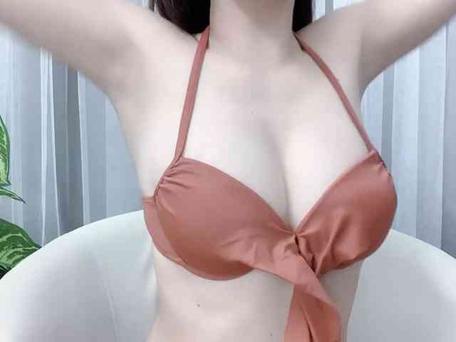 MieChan webcam