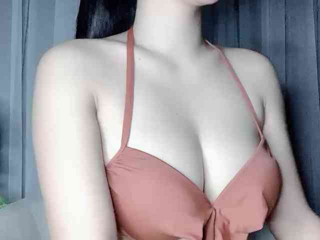 MieChan webcam