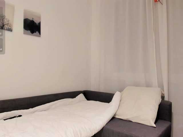 yourelizzi live webcam show