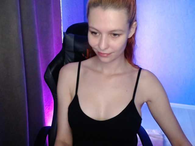 FalconFamily live cam on BongaCams