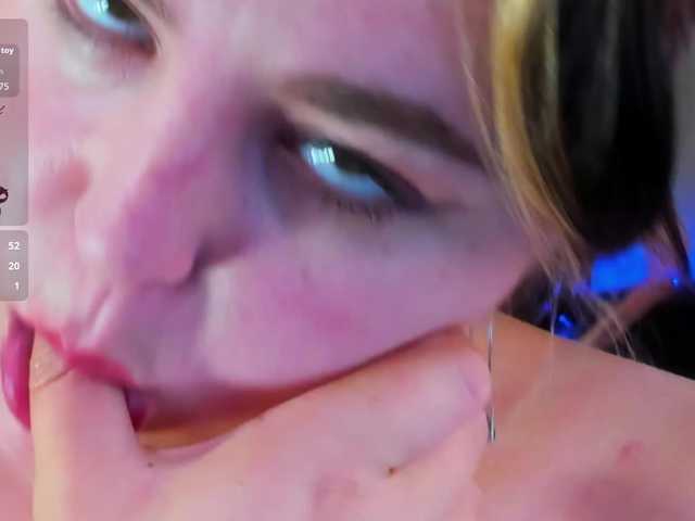 marry-evans live webcam show