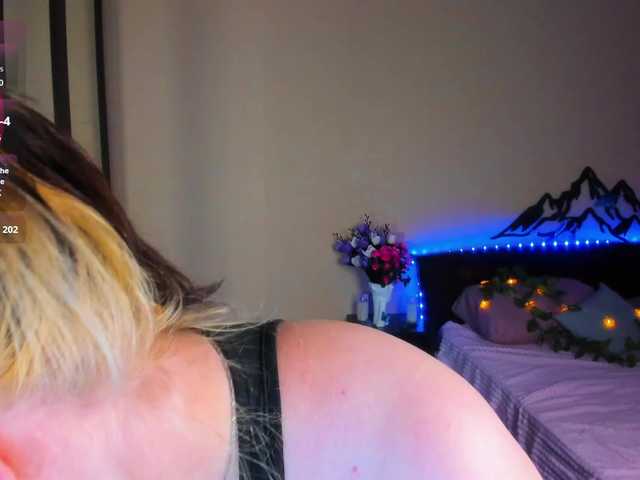 marry-evans live cam on BongaCams