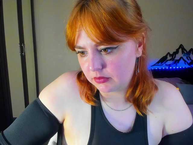 marry-evans live cam on BongaCams