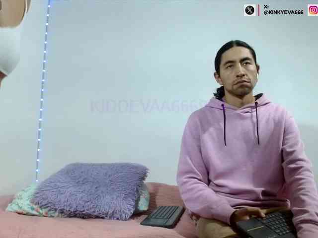 KIDDEVAA666999 webcam