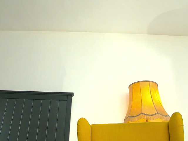 Yanira-Muslim's BongaCams show and profile