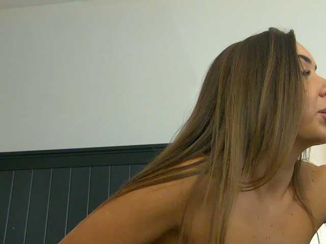 Yanira-Muslim live cam on BongaCams