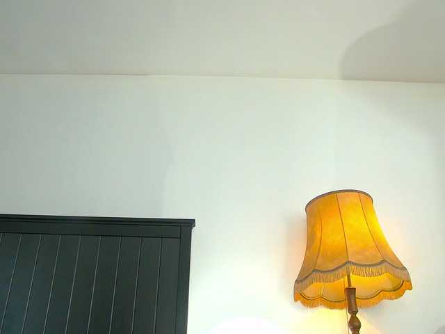 Yanira-Muslim live cam