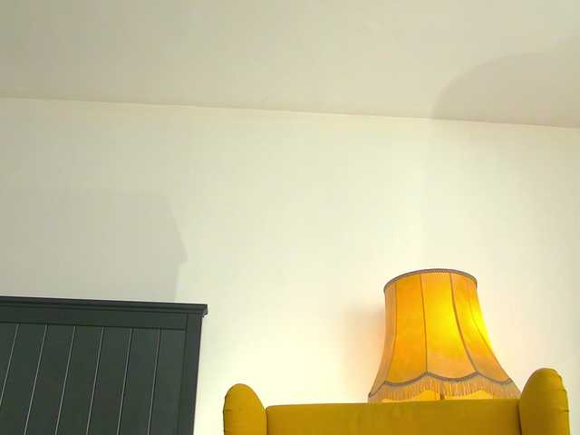 Yanira-Muslim's BongaCams show and profile