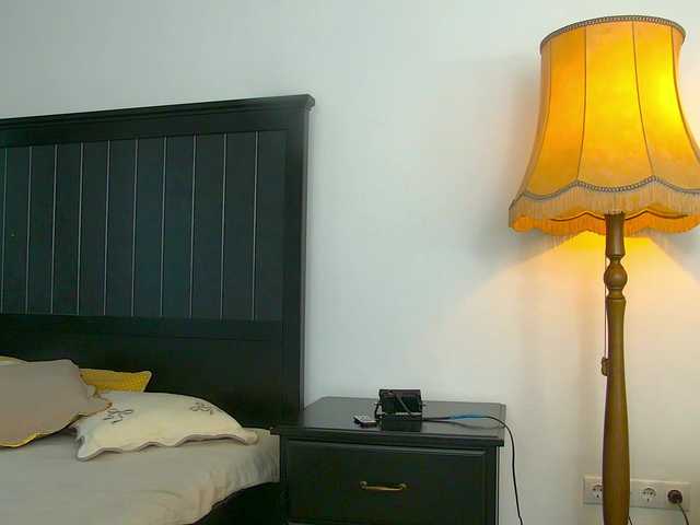 Yanira-Muslim live cam on BongaCams
