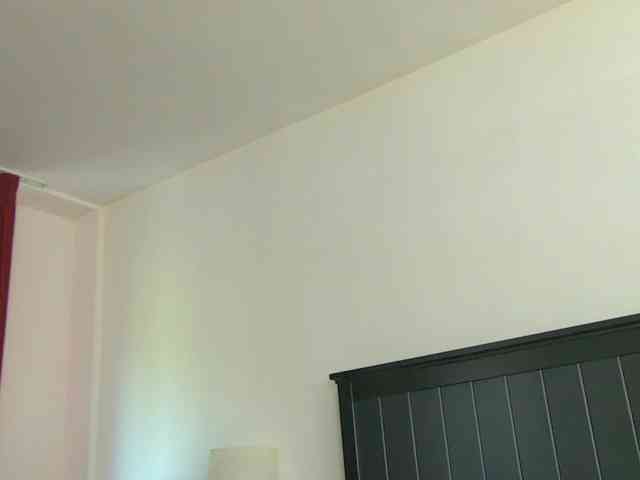 Yanira-Muslim webcam
