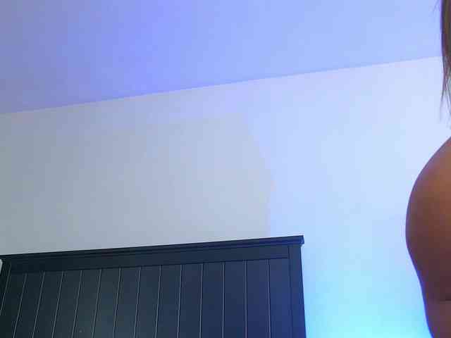 Yanira-Muslim webcam