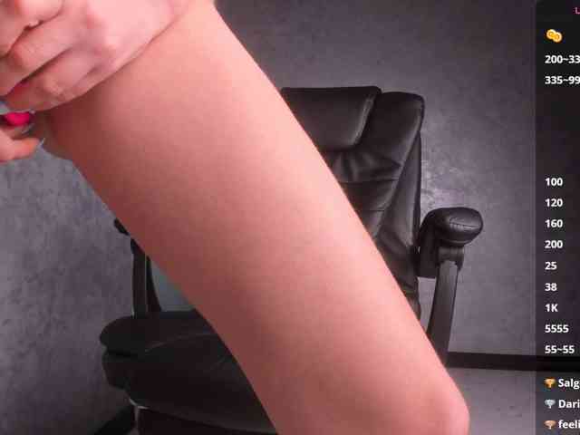 GoldenTeen20 webcam