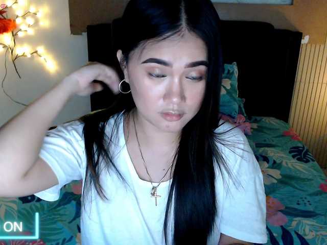AdriannaFowler live cam on BongaCams
