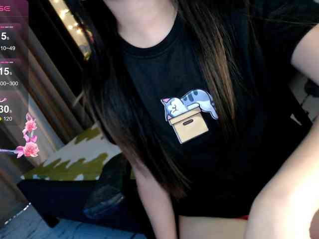 AdriannaFowler webcam