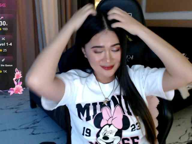 AdriannaFowler webcam
