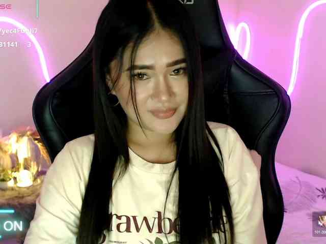 AdriannaFowler webcam