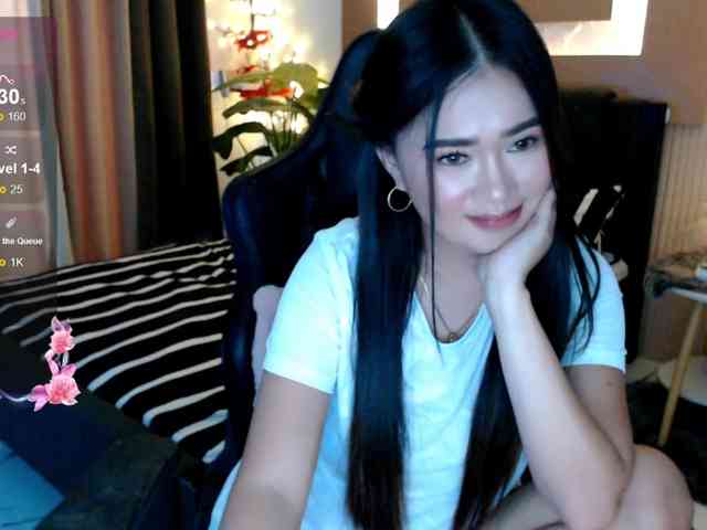 AdriannaFowler webcam