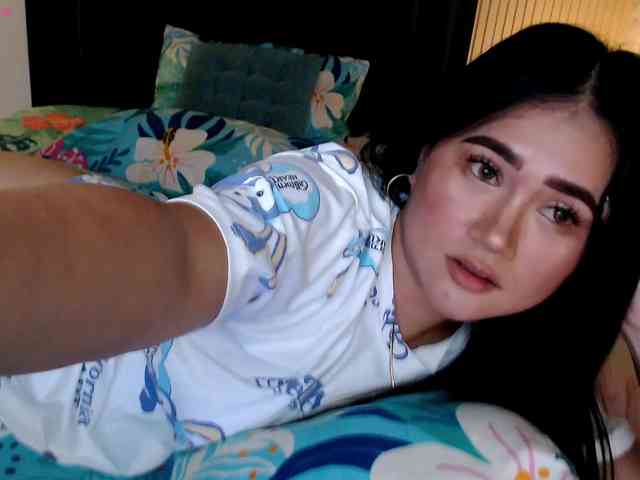AdriannaFowler webcam