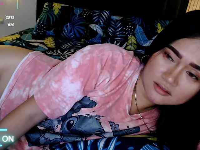 AdriannaFowler webcam