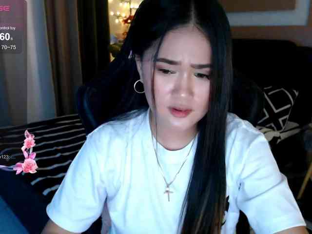 AdriannaFowler webcam