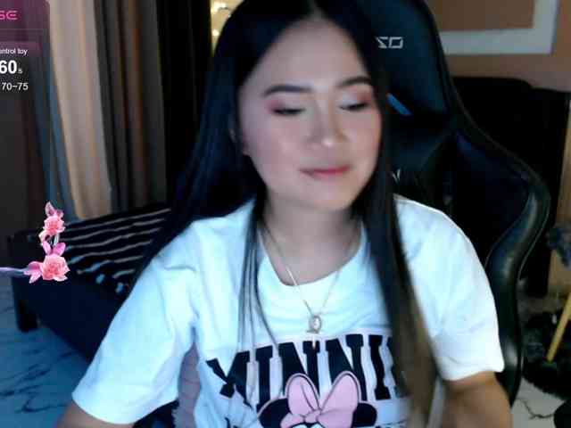AdriannaFowler webcam