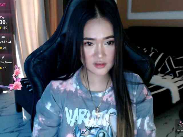 AdriannaFowler webcam