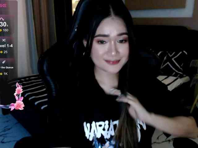 AdriannaFowler webcam