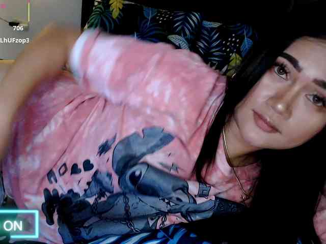 AdriannaFowler webcam