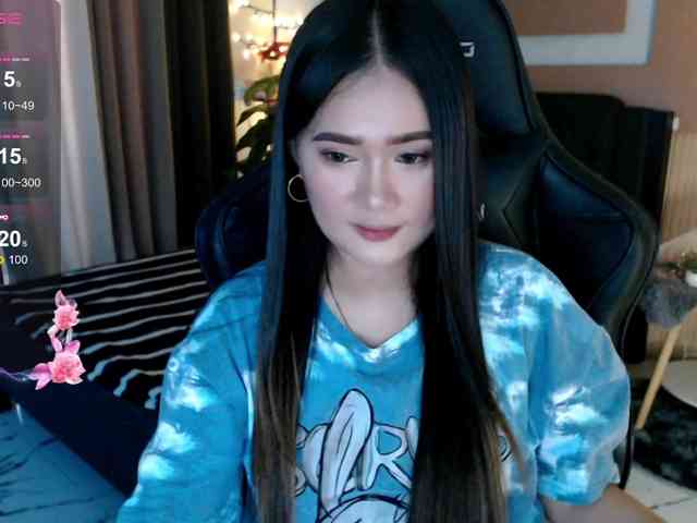 AdriannaFowler webcam