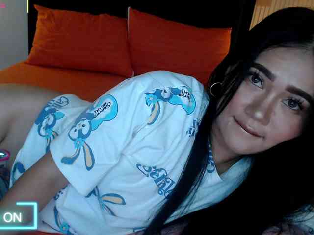 AdriannaFowler webcam