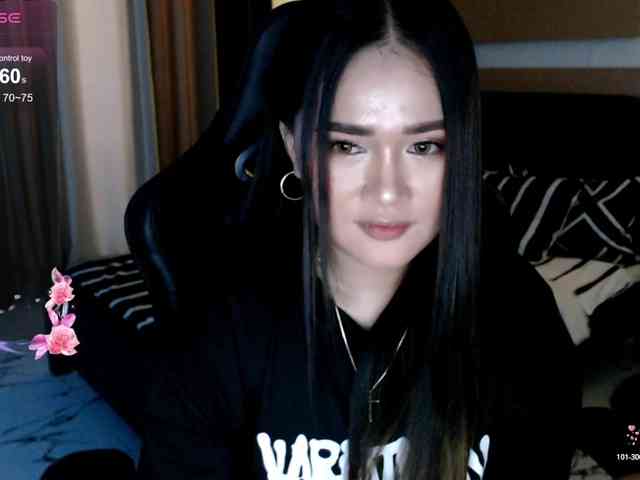 AdriannaFowler webcam