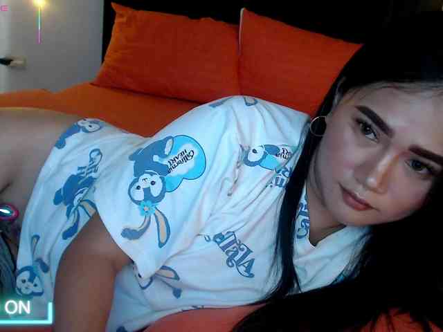 AdriannaFowler webcam