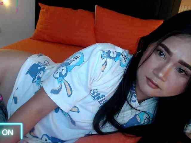 AdriannaFowler webcam