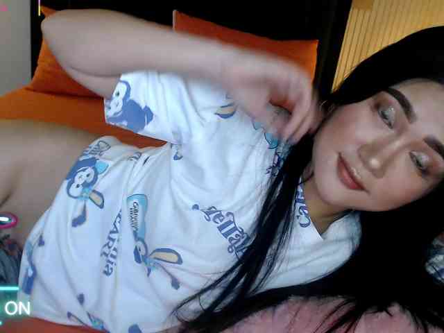 AdriannaFowler webcam