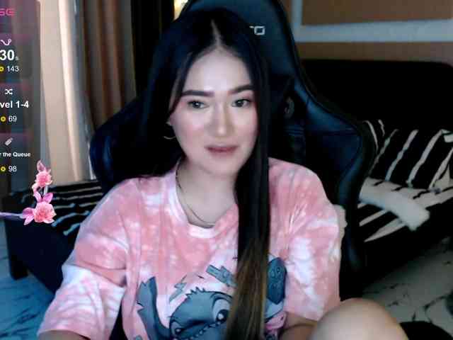 AdriannaFowler webcam