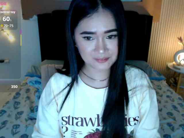 AdriannaFowler webcam