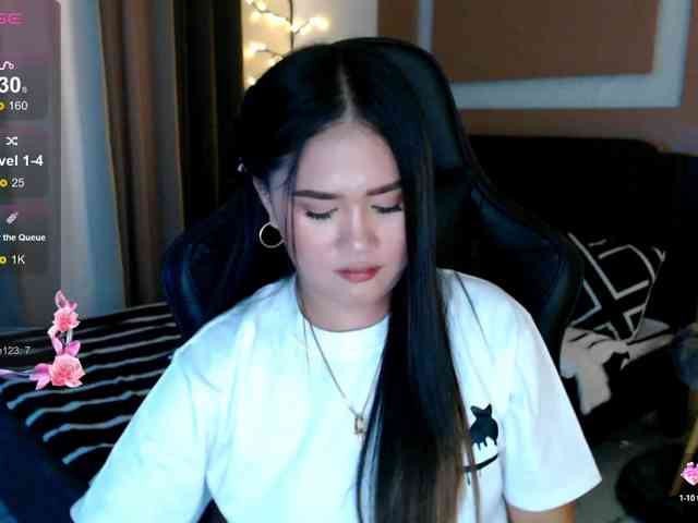 AdriannaFowler webcam
