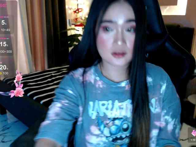 AdriannaFowler webcam