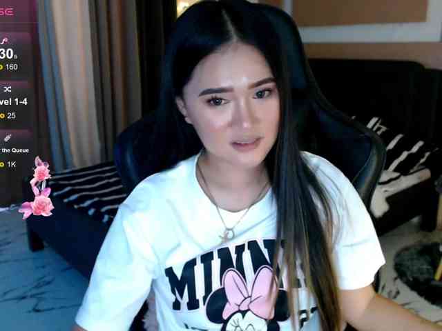 AdriannaFowler webcam