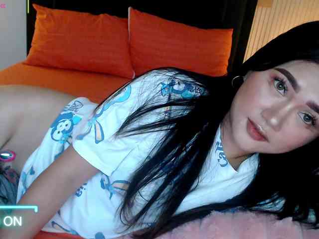 AdriannaFowler webcam